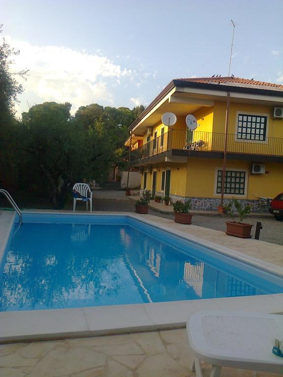 B&B Delia Trecastagni Exterior foto